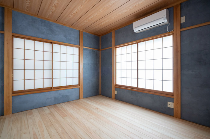DIYで和室の砂壁の上から漆喰を塗る